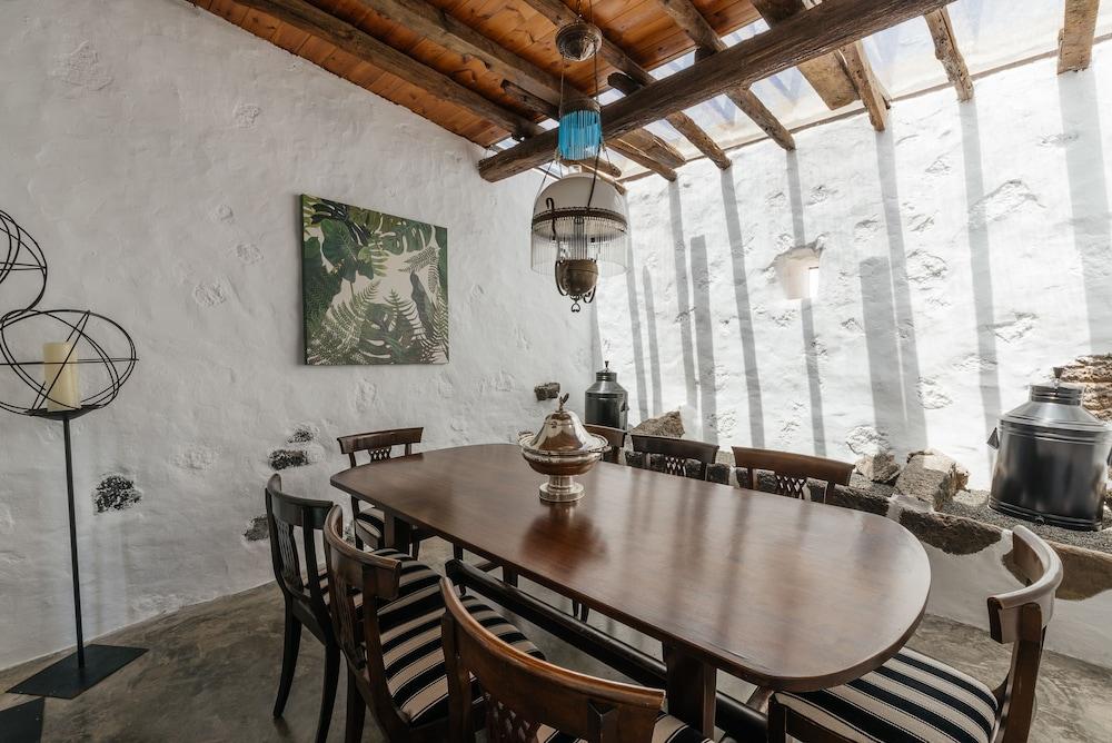 Caserio De Mozaga - Rural Hotel 4*